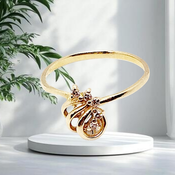 14K Gold Ribbon Swirl Diamond Ring – 5 Natural Diamonds – Size 6.5